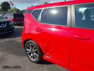 2020 Kia Soul GT-Line with VIN KNDJ63AU2L7014807, listed as a IAAI auction lot 41494439 with 98,315 mi miles. Bid and sale history available at carsss.com. Image 6.