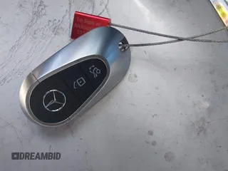 2024 Mercedes-Benz GLC 300 z VIN W1NKM4HBXRF159332, wystawiony jako IAAI lot #41529147 z przebiegiem 4 322 mil mil oraz . Historia ofert i sprzedaży dostępna na DreamBid. Obrazek 11.