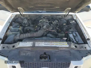 2001 Ford Explorer Sport Trac with VIN 1FMZU77E51UC58042, listed as a Copart auction lot 43115175 with 274,557 mi miles and Salvage title. Bid and sale history available at DreamBid. Image 11.