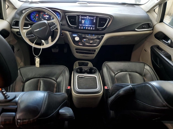 2018 Chrysler Pacifica Hybrid Limited с VIN 2C4RC1N72JR129441, выставлен на аукционе Copart как лот 56548175 с пробегом 154 459 миль миль и Чистый • Clean title. История ставок и продаж доступна на DreamBid. Изображение 8.