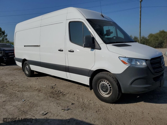 2022 Mercedes-Benz Sprinter Cargo Van with VIN W1Y4ECHY7NT096726, listed as a Copart auction lot 71882504 with 0 mi miles and Clean Title. Bid and sale history available at carsss.com. Image 4.