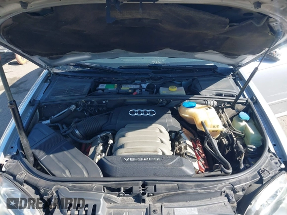 2007 Audi A4 with VIN WAUAH78EX7A114708, listed as a IAAI auction lot 41981163 with 163,508 mi miles and . Bid and sale history available at DreamBid. Image 10.