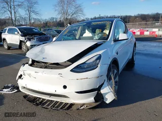 2022 Tesla Model Y Long Range with VIN 7SAYGDEE3NF331645, listed as a IAAI auction lot 41544940 with NaN miles. Bid and sale history available at carsss.com. Image 16.