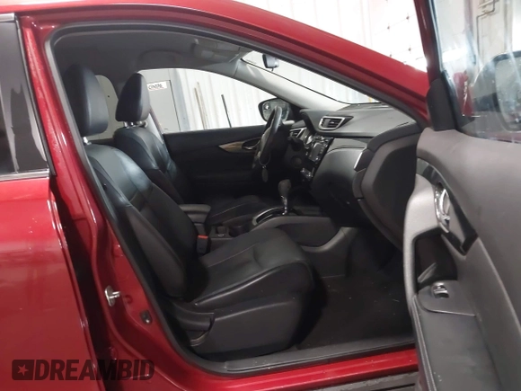 2014 Nissan Rogue SV with VIN 5N1AT2MV9EC774648, listed as a IAAI auction lot 41587650 with 227,748 mi miles. Bid and sale history available at carsss.com. Image 5.