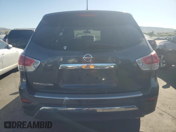 2014 Nissan Pathfinder S z VIN 5N1AR2MN4EC645392, wystawiony jako Copart lot #56152165 z przebiegiem 125 459 mil mil oraz Szkoda całkowita • Salvage title. Historia ofert i sprzedaży dostępna na DreamBid. Obrazek 6.