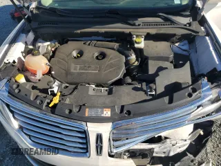 2017 Lincoln MKC Premiere with VIN 5LMCJ1C90HUL50929, listed as a Copart auction lot 48915205 with 94,262 mi miles and Salvage Title. Bid and sale history available at DreamBid. Image 12.