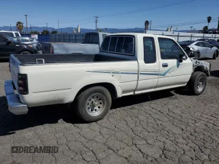 1989 Toyota Pickup с VIN JT4VN93D2K0004645, выставлен на аукционе Copart как лот 52051435 с пробегом 274 495 миль миль и Чистый • Clean title. История ставок и продаж доступна на DreamBid. Изображение 3.