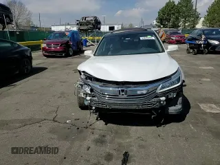 2017 Honda Accord Touring with VIN 1HGCR3F98HA021731, listed as a Copart auction lot 53645455 with 130,907 mi miles and Salvage title. Bid and sale history available at DreamBid. Image 13.