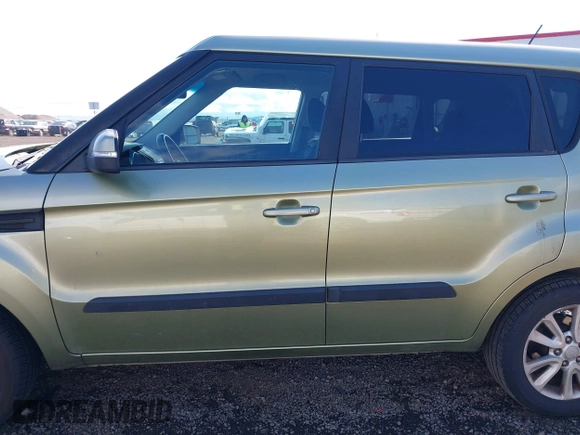 2012 Kia Soul + with VIN KNDJT2A66C7416740, listed as a IAAI auction lot 42085271 with 74,512 mi miles. Bid and sale history available at carsss.com. Image 14.