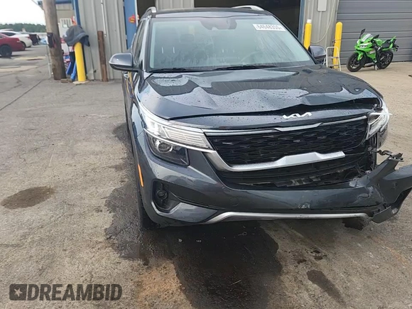 2023 Kia Seltos S with VIN KNDEU2AA5P7397364, listed as a Copart auction lot 64648355 with 20,510 mi miles and Salvage title. Bid and sale history available at DreamBid. Image 13.