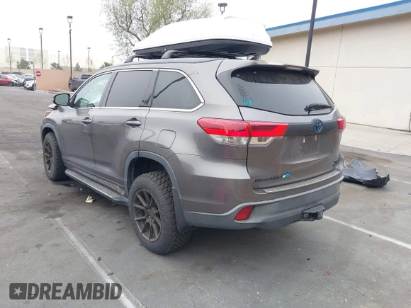 2018 Toyota Highlander Hybrid XLE с VIN 5TDJGRFH4JS044843, выставлен на аукционе IAAI как лот 41979512 с пробегом 84 844 миль миль и . История ставок и продаж доступна на DreamBid. Изображение 3.