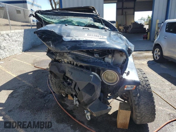 2002 Jeep Wrangler X with VIN 1J4FA39S12P748127, listed as a Copart auction lot 66538073 with Not Provided miles and Non Repairable. Bid and sale history available at carsss.com. Image 5.