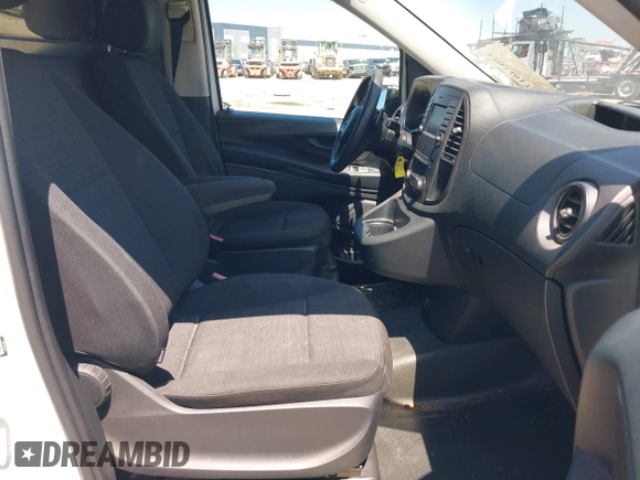 2017 Mercedes-Benz Metris Cargo with VIN WD3PG2EA5H3336402, listed as a IAAI auction lot 42034017 with 90,336 mi miles and . Bid and sale history available at carsss.com. Image 5.