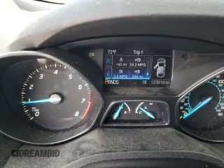 2013 Ford Escape SEL z VIN 1FMCU9HX7DUB98268, wystawiony jako Copart lot #55469915 z przebiegiem 123 619 mil mil oraz Szkoda całkowita • Salvage title. Historia ofert i sprzedaży dostępna na DreamBid. Obrazek 9.