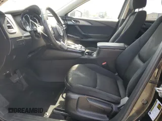 2017 Mazda CX-9 Sport z VIN JM3TCABY6H0131479, wystawiony jako Copart lot #57178805 z przebiegiem 98 698 mil mil oraz Szkoda całkowita • Salvage title. Historia ofert i sprzedaży dostępna na DreamBid. Obrazek 7.