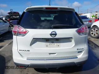 2014 Nissan Rogue SL with VIN 5N1AT2MV5EC815518, listed as a IAAI auction lot 41538697 with 1 mi miles. Bid and sale history available at carsss.com. Image 17.