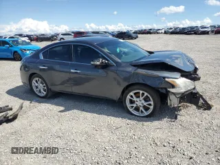 2013 Nissan Maxima SV with VIN 1N4AA5AP9DC834028, listed as a Copart auction lot 61375475 with 127,745 mi miles and Salvage title. Bid and sale history available at DreamBid. Image 4.