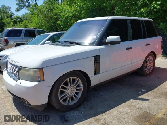 2011 Land Rover Range Rover HSE with VIN SALME1D46BA345416, listed as a IAAI auction lot 42554503 with 191,128 mi miles and . Bid and sale history available at DreamBid. Image 2.