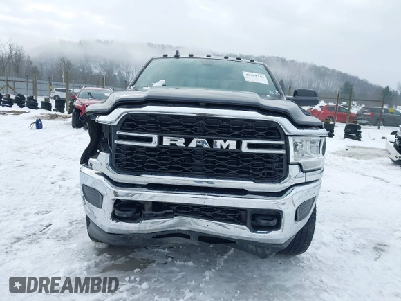 2021 Ram 2500 Tradesman with VIN 3C6UR5HL5MG671238, listed as a IAAI auction lot 41404738 with 60,658 mi miles and . Bid and sale history available at DreamBid. Image 12.
