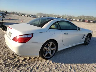 2013 Mercedes-Benz SL-Class SL 550 with VIN WDDJK7DA5DF007318, listed as a Copart auction lot 77696984 with 86,137 mi miles and Salvage Title. Bid and sale history available at carsss.com. Image 3.