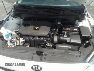 2021 Kia Forte LXS z VIN 3KPF24AD6ME322989, wystawiony jako IAAI lot #42010435 z przebiegiem 84 346 mil mil oraz . Historia ofert i sprzedaży dostępna na DreamBid. Obrazek 10.