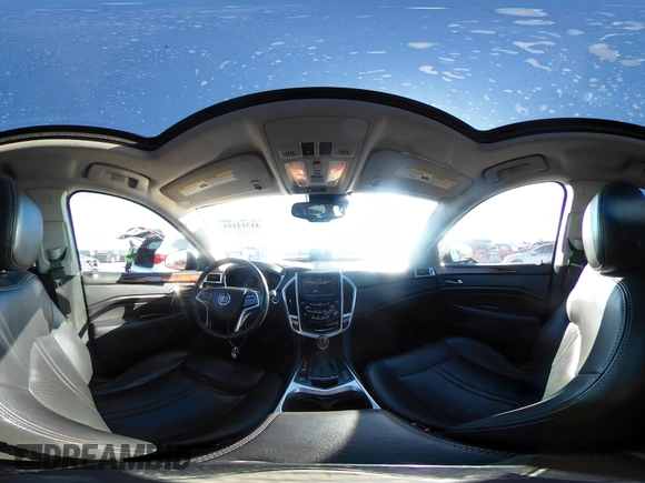 2016 Cadillac SRX Luxury Collection with VIN 3GYFNEE39GS583306, listed as a IAAI auction lot 41312161 with 98,831 mi miles. Bid and sale history available at carsss.com. Image 18.