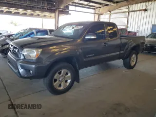 2015 Toyota Tacoma with VIN 5TFUU4ENXFX139229, listed as a Copart auction lot 64649275 with 113,668 mi miles and Salvage title. Bid and sale history available at DreamBid. Image 1.