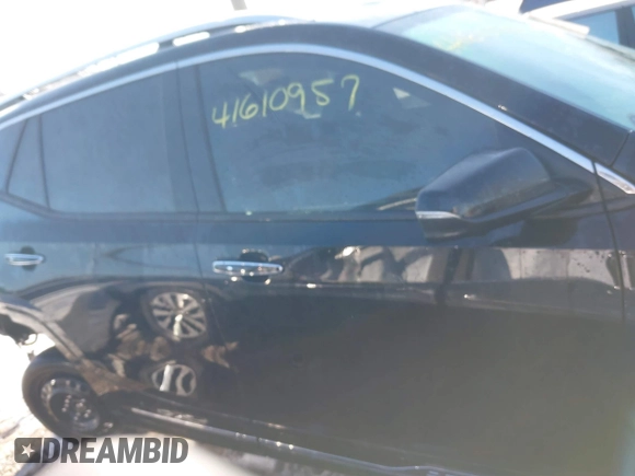 2024 GMC Terrain Denali with VIN 3GKALXEG7RL286363, listed as a IAAI auction lot 41610957 with 1,989 mi miles and . Bid and sale history available at DreamBid. Image 14.