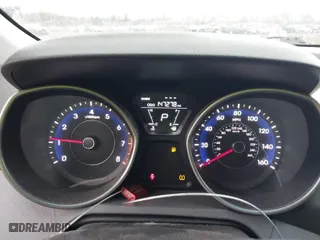 2012 Hyundai Elantra GLS PZEV with VIN 5NPDH4AEXCH071001, listed as a IAAI auction lot 41850232 with 147,278 mi miles. Bid and sale history available at carsss.com. Image 7.