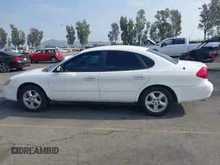 2003 Ford Taurus SES Standard with VIN 1FAFP55293G176494, listed as a IAAI auction lot 42040985 with 95,550 mi miles. Bid and sale history available at carsss.com. Image 14.