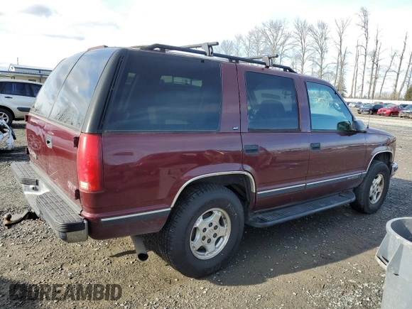 1998 GMC Yukon with VIN 1GKEK13R4WJ719517, listed as a Copart auction lot 44651715 with 230,062 mi miles and Clean Title. Bid and sale history available at carsss.com. Image 3.