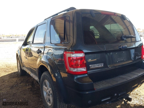 2008 Ford Escape Hybrid with VIN 1FMCU49HX8KB90001, listed as a IAAI auction lot 41558762 with 200,677 mi miles. Bid and sale history available at carsss.com. Image 6.