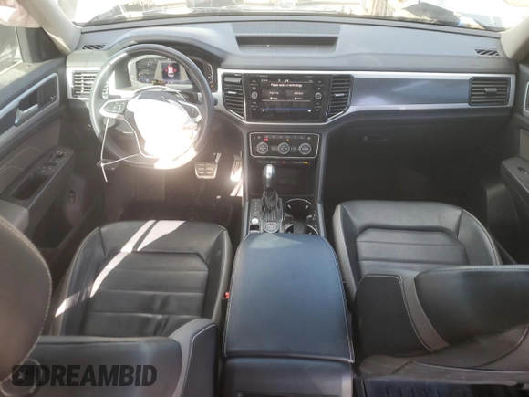 2022 Volkswagen Atlas SEL Premium R-Line with VIN 1V2FR2CA9NC506401, listed as a Copart auction lot 49092305 with 54,571 mi miles and Salvage title. Bid and sale history available at DreamBid. Image 8.