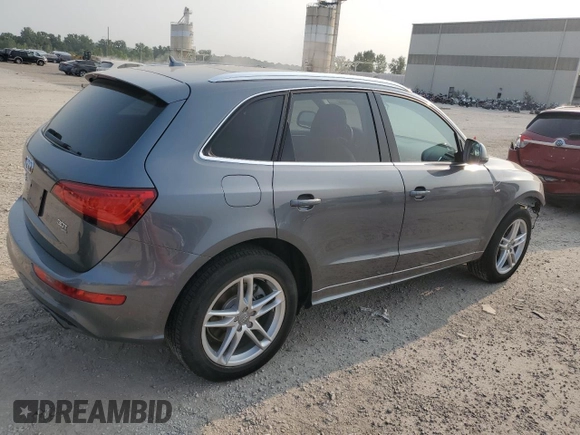 2014 Audi Q5 Premium Plus with VIN WA1DGAFP1EA121090, listed as a Copart auction lot 64368734 with 15,847 mi miles and Salvage Title. Bid and sale history available at carsss.com. Image 3.
