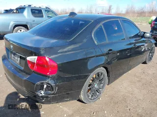 2008 BMW 3 Series 335i with VIN WBAVB73528KY63282, listed as a IAAI auction lot 42059271 with 142,629 mi miles and . Bid and sale history available at DreamBid. Image 4.