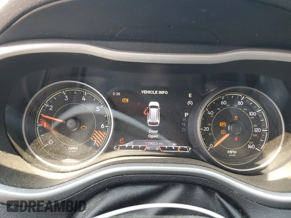 2015 Jeep Cherokee Trailhawk с VIN 1C4PJMBB6FW557664, выставлен на аукционе Copart как лот 59496385 с пробегом 139 653 миль миль и Чистый • Clean title. История ставок и продаж доступна на DreamBid. Изображение 9.