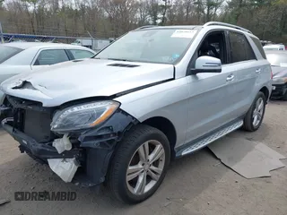 2014 Mercedes-Benz M 350 z VIN 4JGDA5HB8EA293502, wystawiony jako IAAI lot #42079517 z przebiegiem 72 639 mil mil oraz . Historia ofert i sprzedaży dostępna na DreamBid. Obrazek 18.