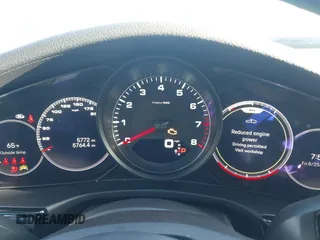 2023 Porsche Panamera S с VIN WP0AB2A70PL130150, выставлен на аукционе IAAI как лот 40179930 с пробегом 5 772 миль миль и . История ставок и продаж доступна на DreamBid. Изображение 7.