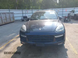 2016 Porsche Cayenne GTS с VIN WP1AD2A24GLA76719, выставлен на аукционе IAAI как лот 42487658 с пробегом 85 872 миль миль и . История ставок и продаж доступна на DreamBid. Изображение 12.