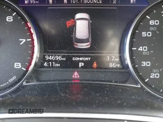 2017 Audi Q7 Premium Plus with VIN WA1LAAF75HD047107, listed as a IAAI auction lot 42056200 with 94,696 mi miles. Bid and sale history available at carsss.com. Image 14.