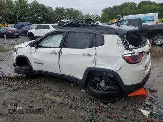 2019 Jeep Compass Latitude with VIN 3C4NJDBB6KT761212, listed as a Copart auction lot 58401705 with Not provided miles and Salvage title. Bid and sale history available at DreamBid. Image 2.