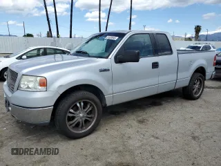 2004 Ford F-150 XL with VIN 1FTPX12584NA59525, listed as a Copart auction lot 51020545 with 178,886 mi miles and Clean Title. Bid and sale history available at carsss.com. Image 1.