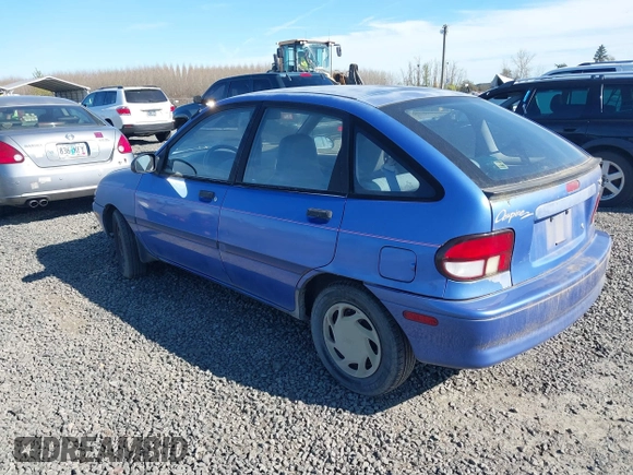 1995 Ford Aspire z VIN KNJLT06H7S6105536, wystawiony jako IAAI lot #41860978 z przebiegiem 66 132 mil mil oraz . Historia ofert i sprzedaży dostępna na DreamBid. Obrazek 3.