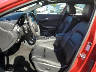 2017 Mercedes-Benz GLA 250 z VIN WDCTG4EB6HJ300894, wystawiony jako Copart lot #49748445 z przebiegiem 100 115 mil mil oraz Czysty tytuł • Clean title. Historia ofert i sprzedaży dostępna na DreamBid. Obrazek 7.