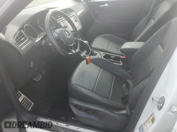 2021 Volkswagen Tiguan SE z VIN 3VV3B7AX5MM055818, wystawiony jako Copart lot #56918265 z przebiegiem 40 577 mil mil oraz Szkoda całkowita • Salvage title. Historia ofert i sprzedaży dostępna na DreamBid. Obrazek 7.