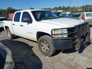 2011 Chevrolet Silverado 1500 with VIN 1GCPKPE36BF220490, listed as a IAAI auction lot 41314405 with 305,691 mi miles and . Bid and sale history available at DreamBid. Image 1.