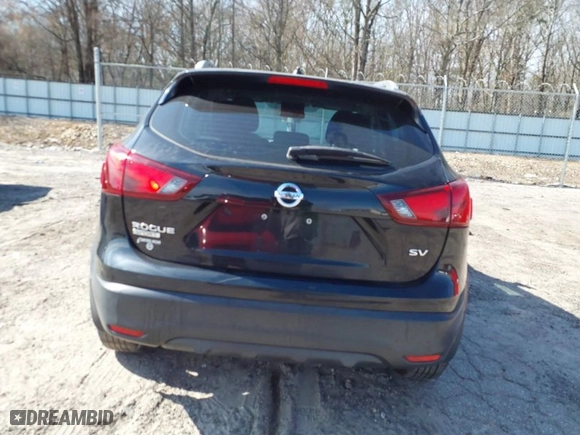 2017 Nissan Rogue Sport S with VIN JN1BJ1CPXHW004122, listed as a IAAI auction lot 41684470 with 112,669 mi miles. Bid and sale history available at carsss.com. Image 15.