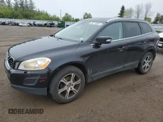 2011 Volvo XC60 3.0T z VIN YV4902DZ0B2173386, wystawiony jako Copart lot #58713365 z przebiegiem 174 312 mil mil oraz Czysty tytuł • Clean title. Historia ofert i sprzedaży dostępna na DreamBid. Obrazek 1.