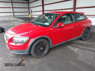 2008 Volvo C30 Version 1.0 with VIN YV1MK672882050337, listed as a IAAI auction lot 42197001 with 136,632 mi miles and . Bid and sale history available at DreamBid. Image 2.