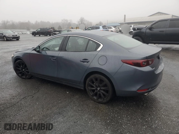 2023 Mazda 3 S Carbon Edition z VIN 3MZBPACM2PM377006, wystawiony jako Copart lot #85168304 z przebiegiem 20 920 mil mil oraz Szkoda całkowita • Salvage title. Historia ofert i sprzedaży dostępna na DreamBid. Obrazek 2.